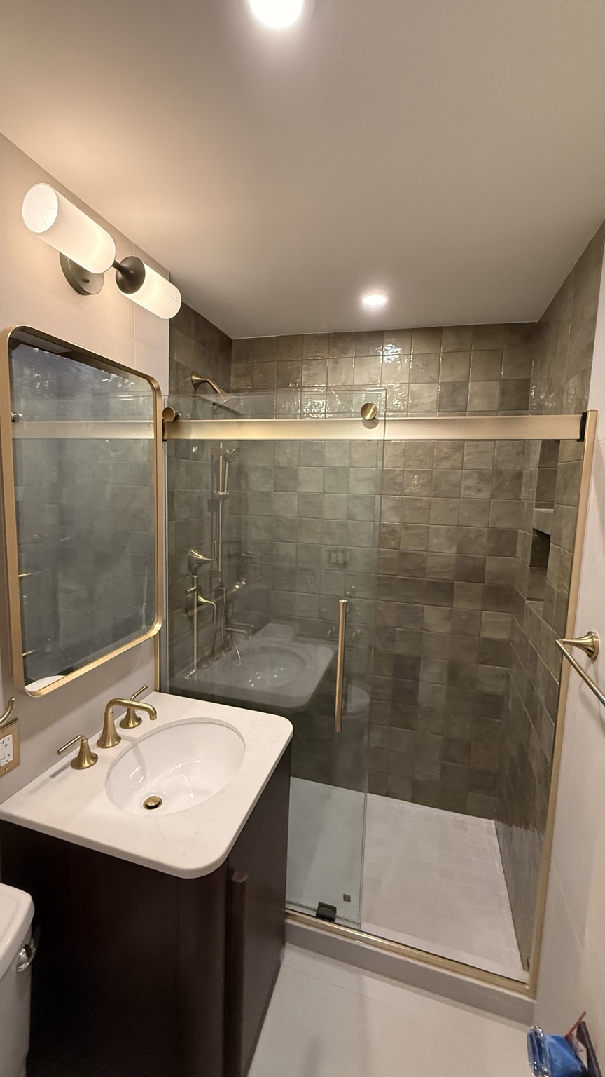 Green tile shower