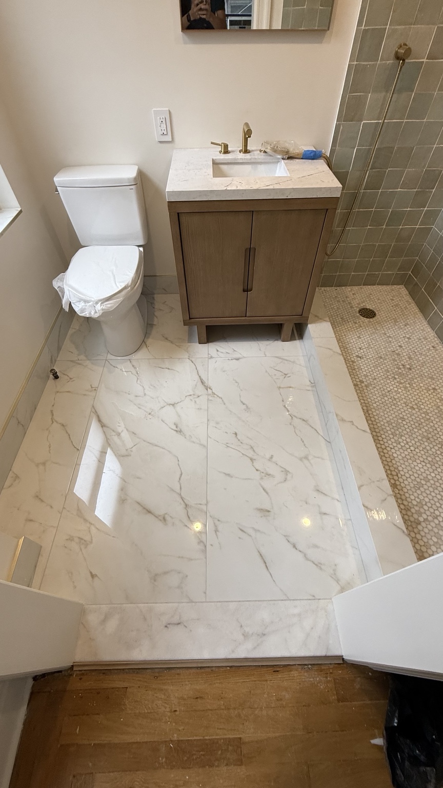 Bathroom floor and shower entrance